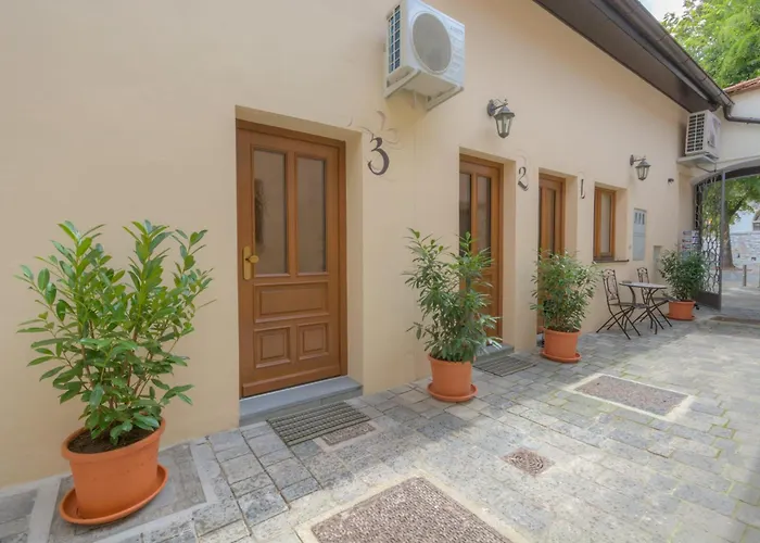 Διαμέρισμα Old Town First Floor Λιουμπλιάνα